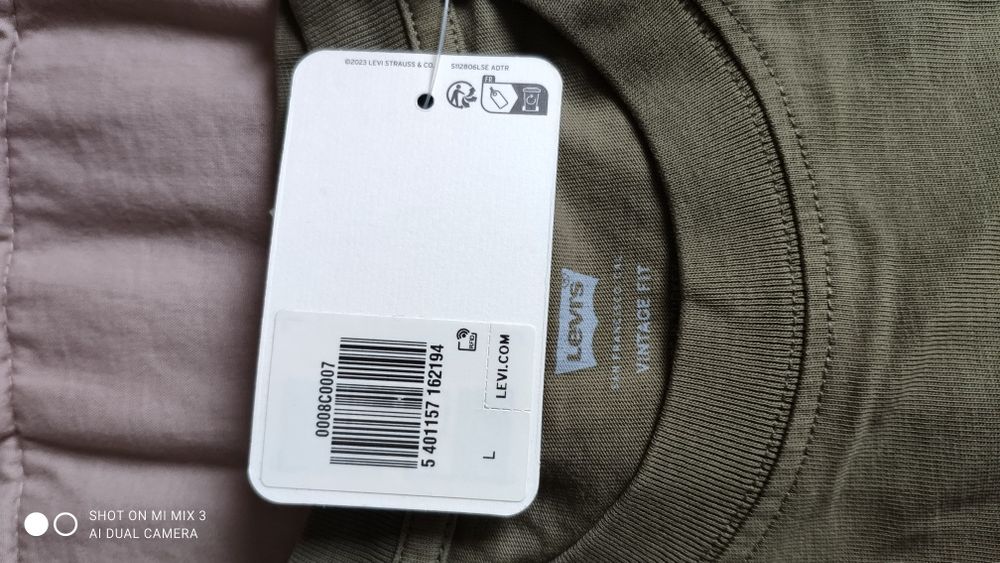 Levi's zielony khaki t-shirt rozm L jak XL