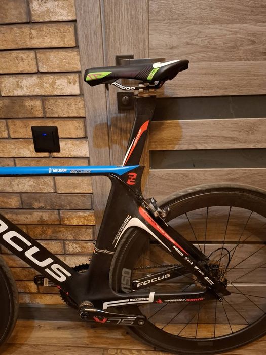 Велосипед Focus Izalco