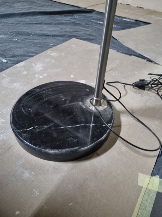 Lampa podłogowa 350 zl