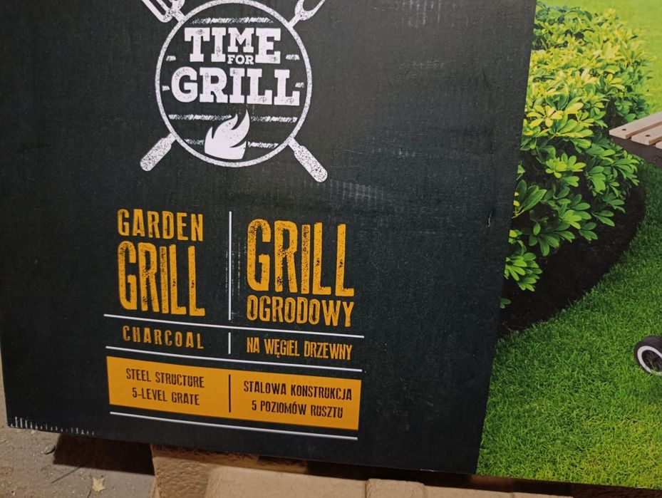 Nowy grill ogrodowy