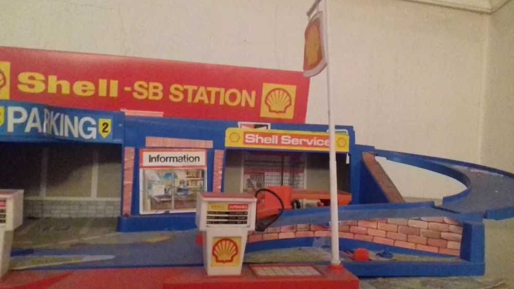 !! LER DESCRIÇÂO !! Station Shell & Legos