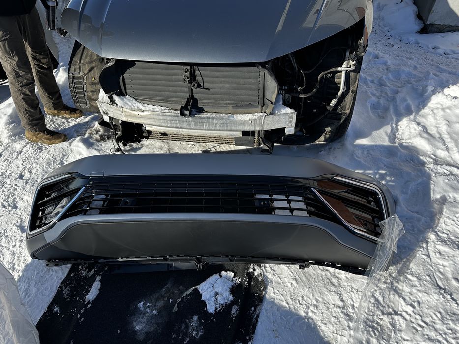 Бампер передній р лайн атлас рестайл 21- розборка atlas 21- бампер пер