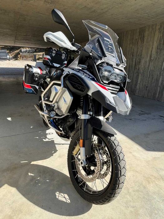 BMW r 1250 adventure trophy 2025