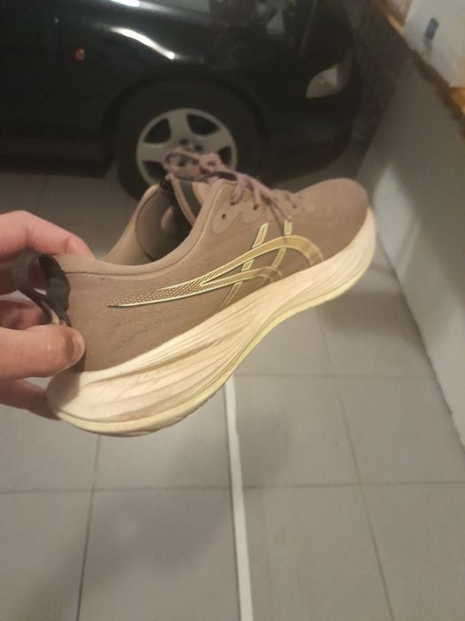 Asics cumulus 27