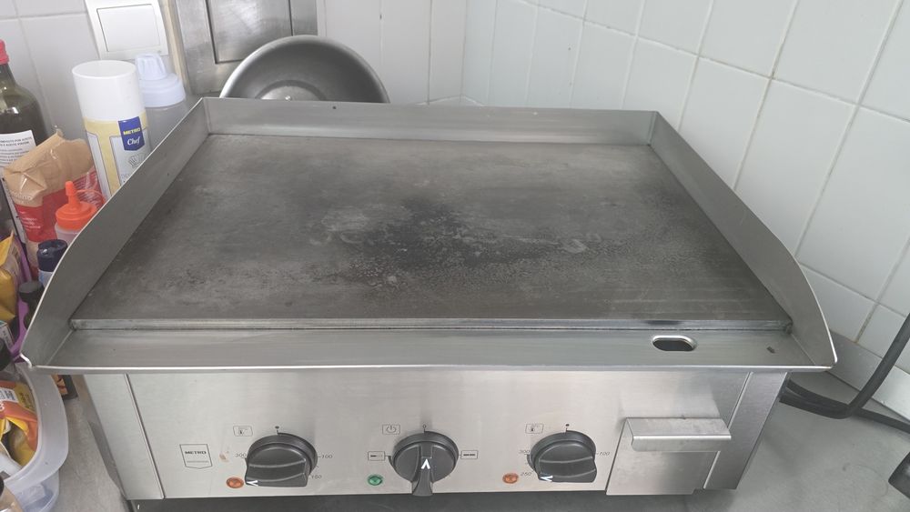 Equipamento de Hotelaria Usado