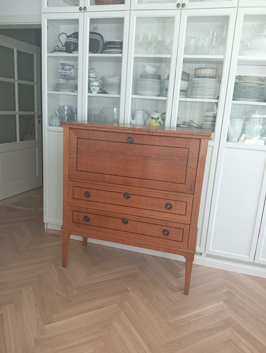 Sprzedam sekretarzyk
