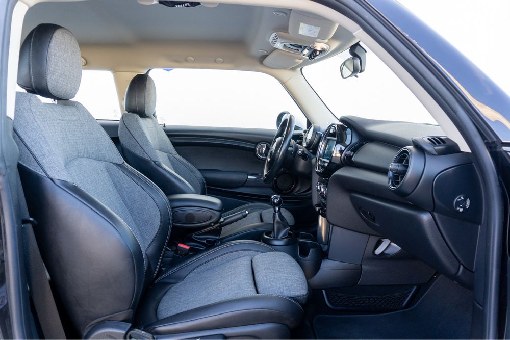 Mini  Cooper One D (desde 180€/mês financiamento)