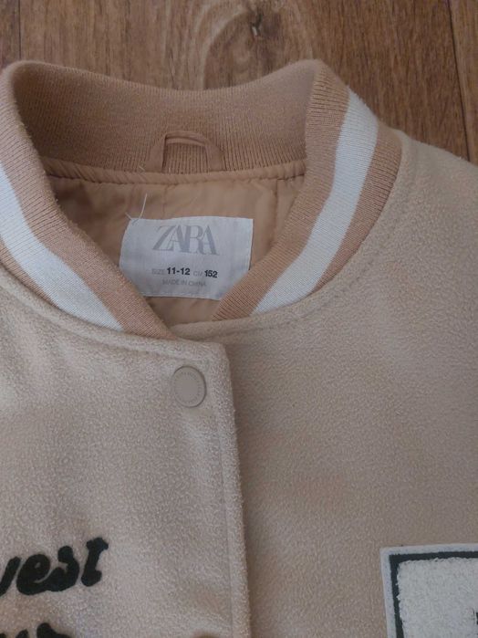 Бомбер Zara на осінь