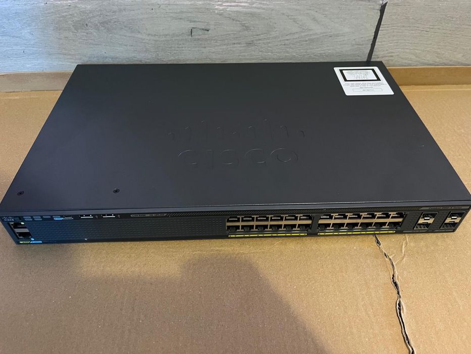Switch Cisco WS-C2960X-24TS-L