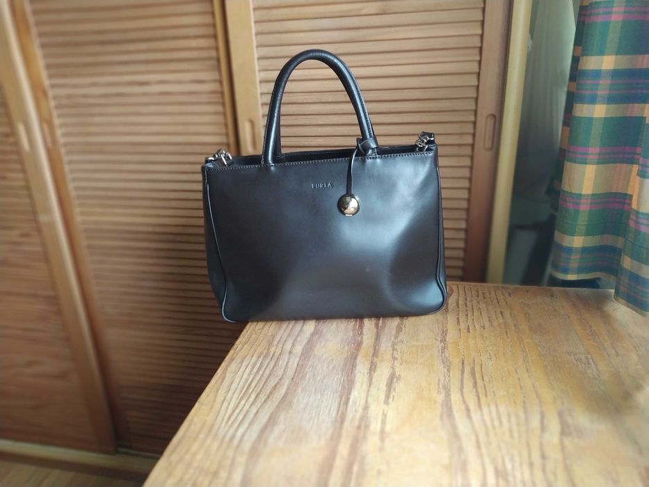 Carteira em pele marca Furla