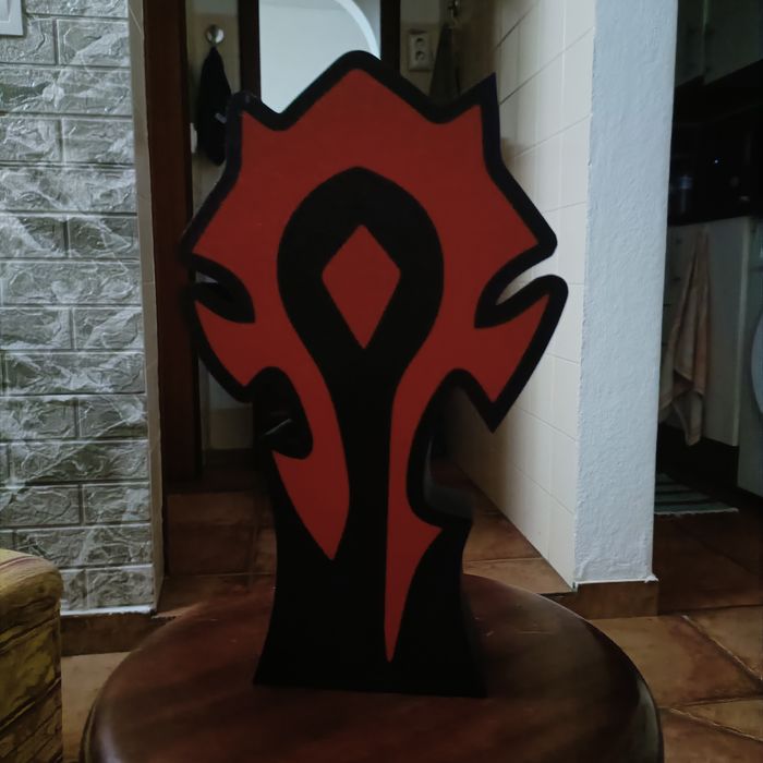 Luminária temática horde