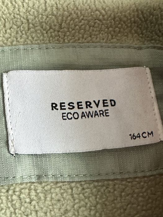 Продам зимову куртку Reserved, на зріст 1,64