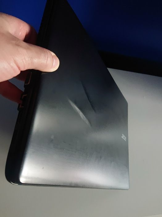 Laptop Acer e15  e5 571g