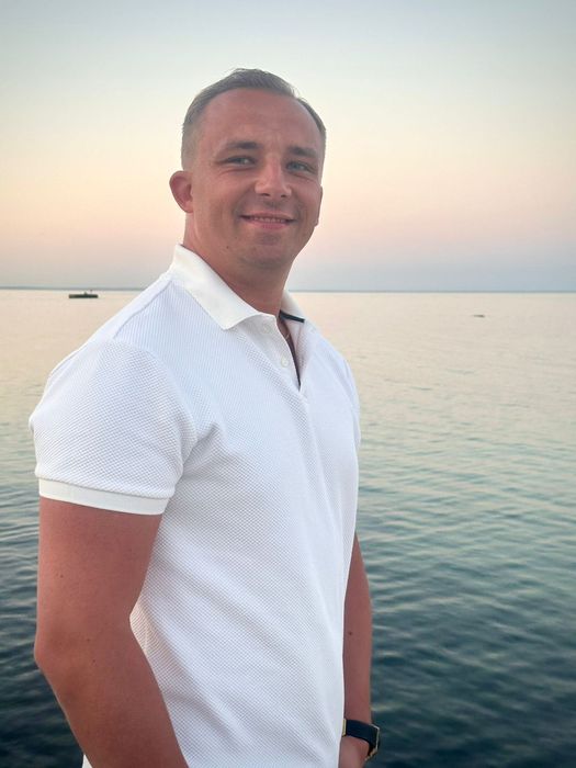 Інструктор з водіння,инструктор с вождения