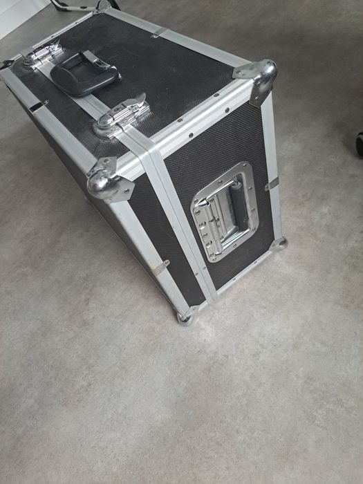 Kufer transportowy walizka case
