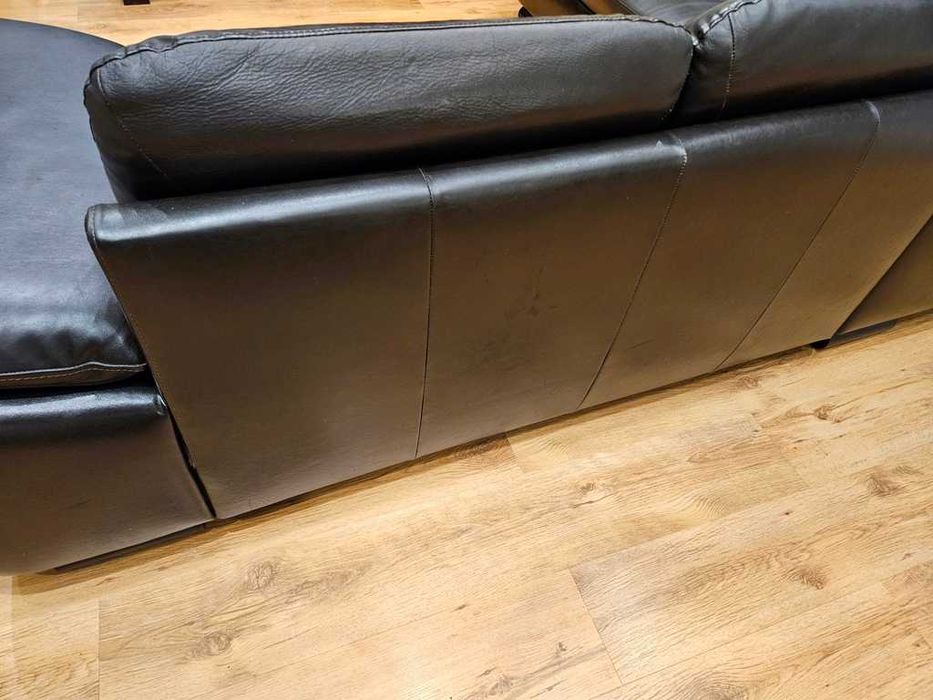 Narożnik prawy skórzany czarny duży wypoczynek z funkcją spania kanapa