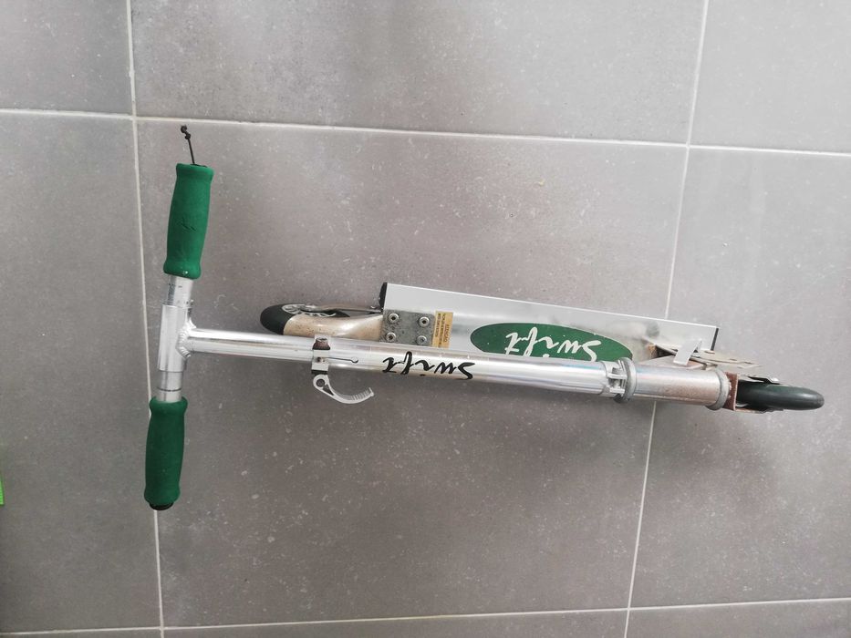 Trotinete de criança, dos 6 aos 16 anos.