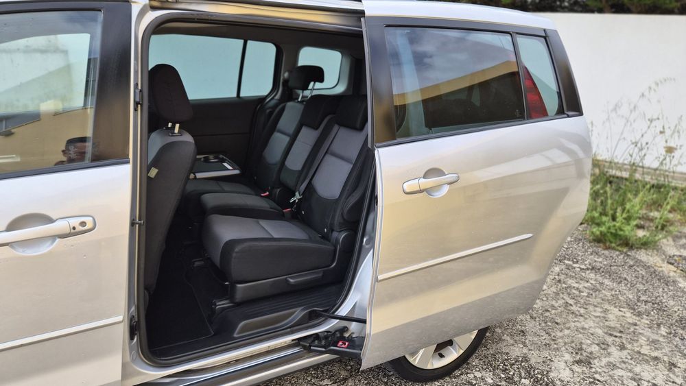 Mazda 5  MZR  2.0  143cv  2007 Nacional
