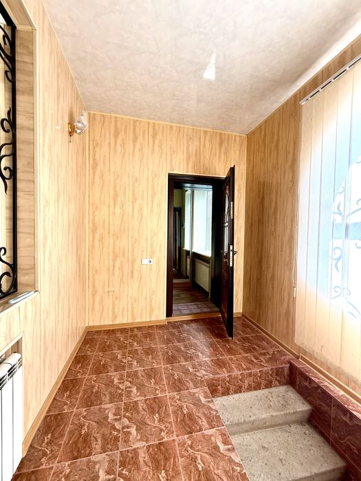 Продається будинок в космічному мк-ні