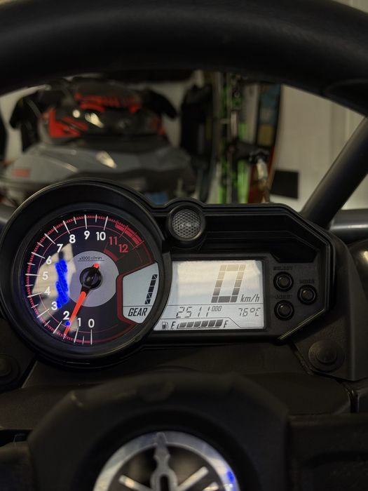 Yamaha YXZ 1000r ss Turbo