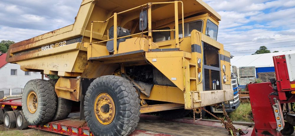 Euclid r32 wozidło sztywno ramowe silnik scania