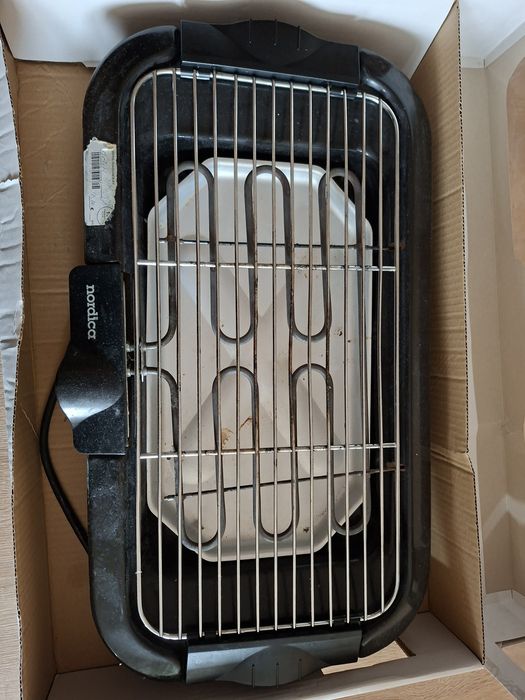 Grill elektryczny NORDICA