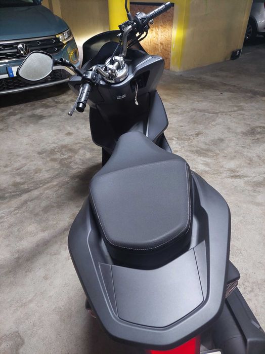 Honda PCX 125 Ano 2017 com 3603 KMs