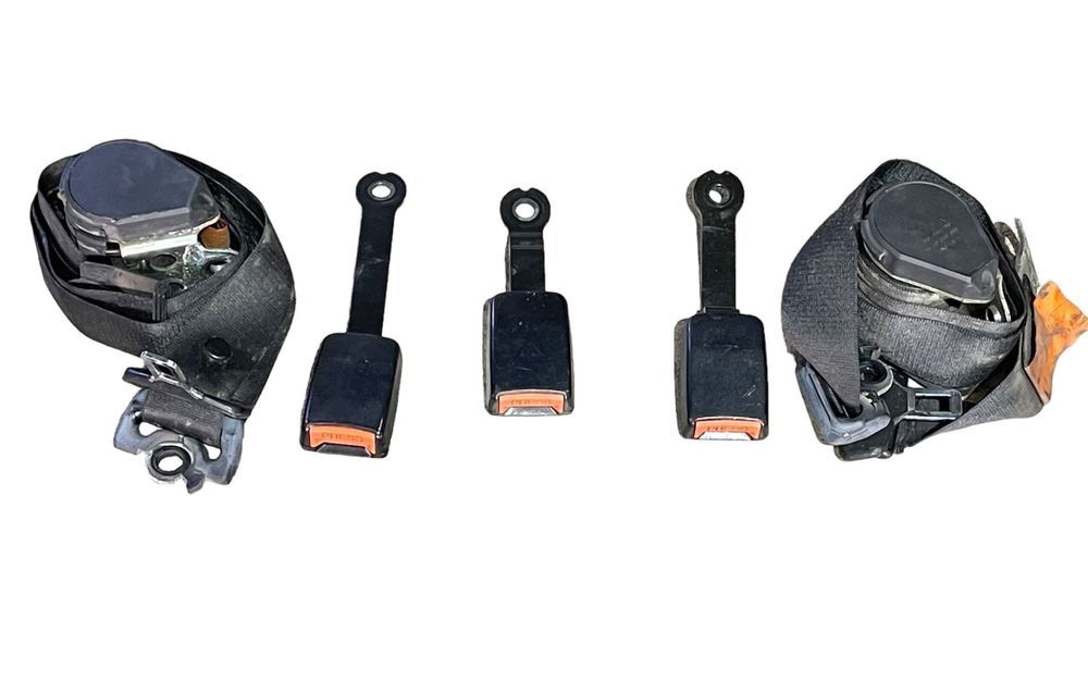 Cinto Frente Encaixe Mercedes Vito 638 1996 a 2003