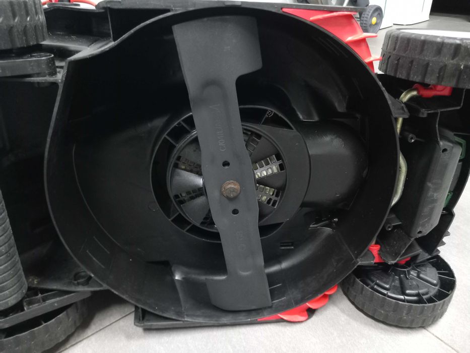 Kosiarka elektryczna Bosch 34-410 jak nowa 1300 Wat 34 cm koszenia