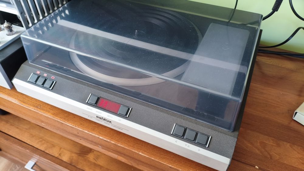 Gramofon Revox B791 super stan