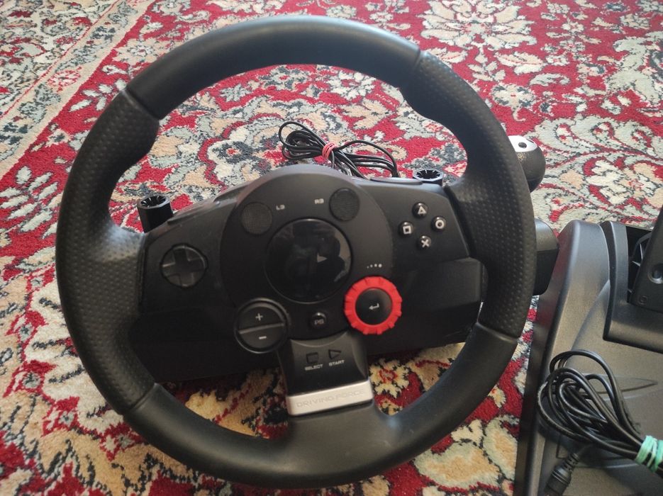 Ігрове кермо Logitech Driving Force GT