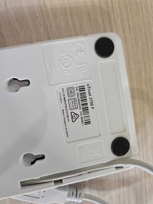 Czytnik NFC Identiv uTrust 3700F – do e-dowodu, Windows/Mac/Linux