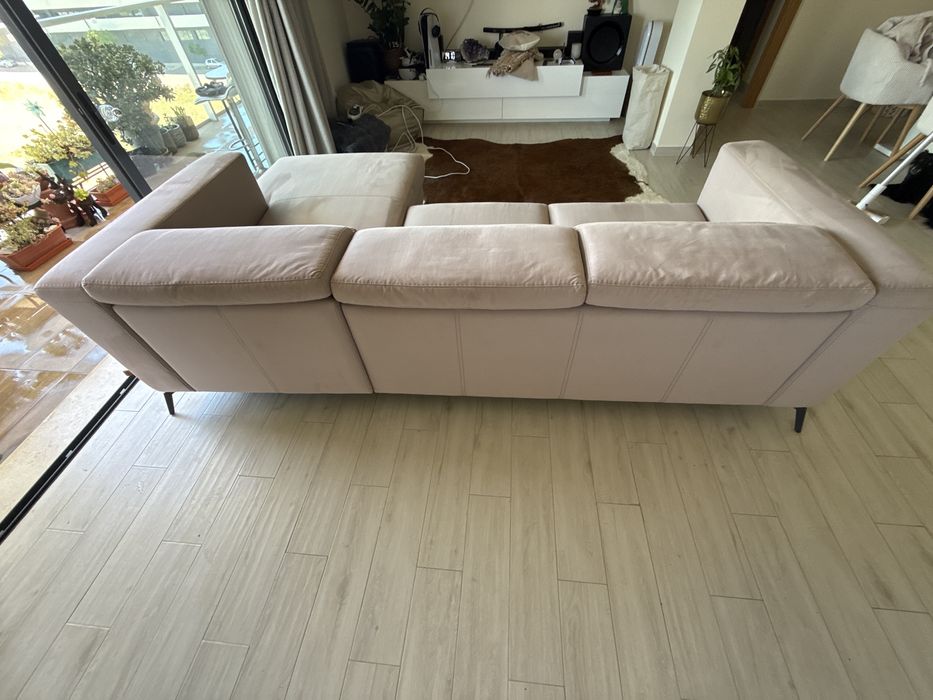 Sofa rosa Luis Silva