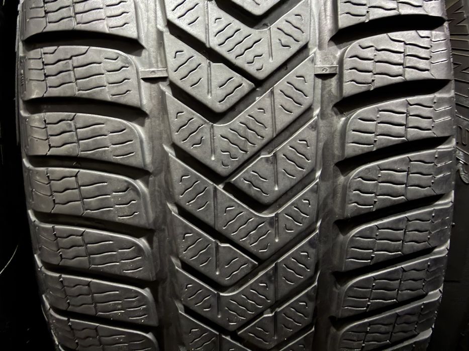 255/45 r19 Pirelli 4шт.