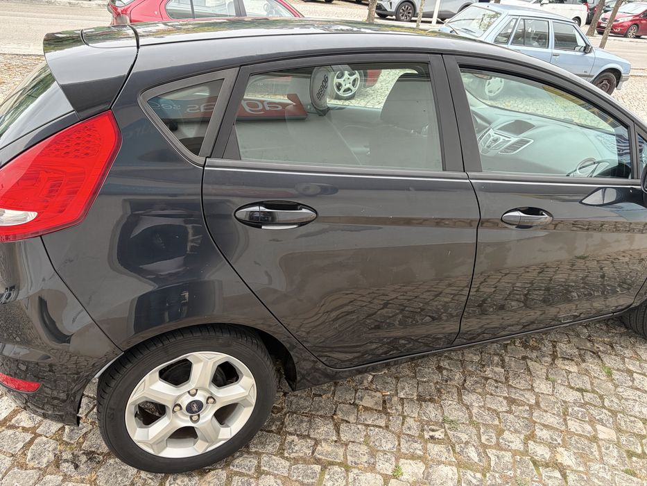 Ford Fiesta Unico Dono Apenas 40 mil km