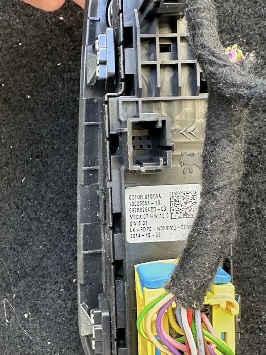 Módulo de botoes de vidros Peugeot 308