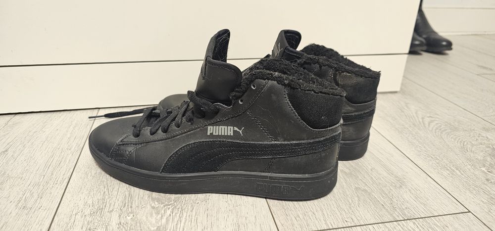 Buty PUMA rozmiar 39 wkładka 25cm używane ocieplane