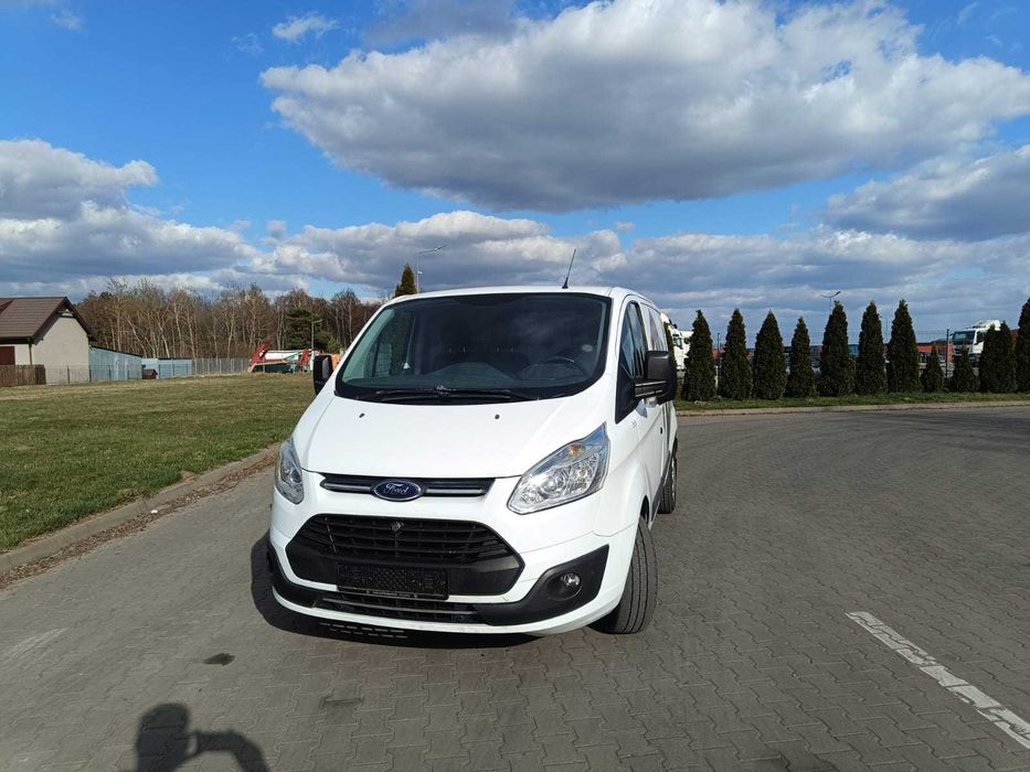 Ford E-Transit Custom