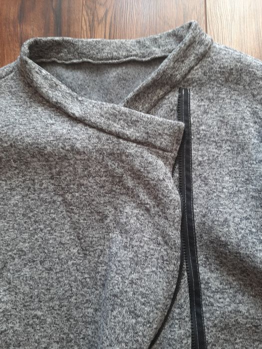 Długi ciepły kardian sweter XL