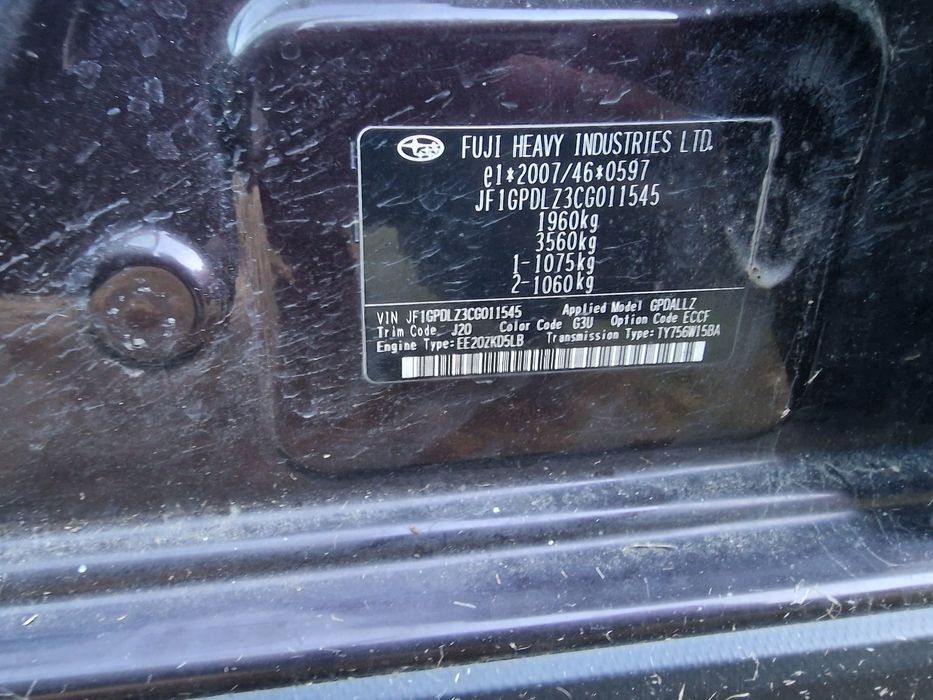 Klapa bagaznika subaru xv kolor g3u .