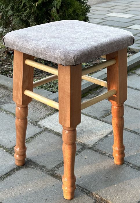 Табуретки з масиву бук, табуретки в кухню, стільці