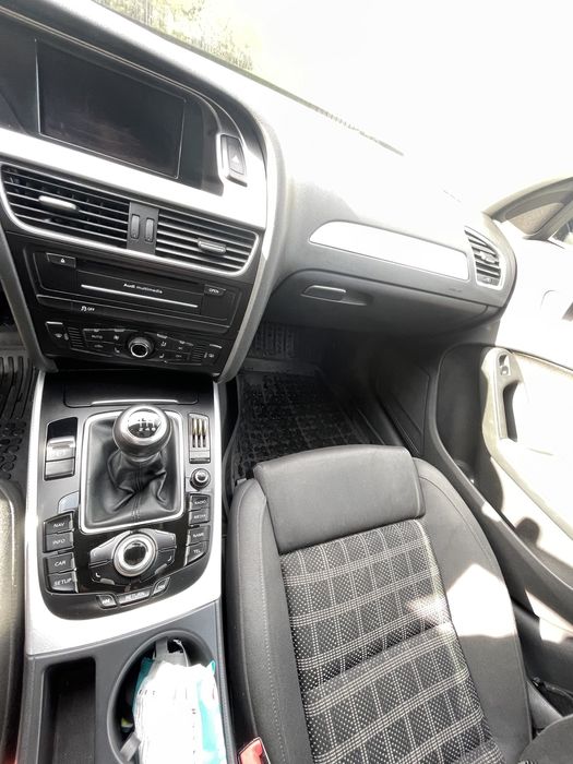 Audi A4 B8 2.0 TDi (170к.с)