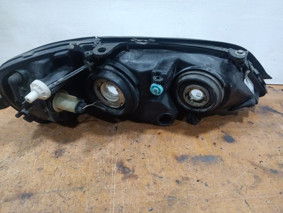 Farol Opel Astra G ótica 1999 esquerdo