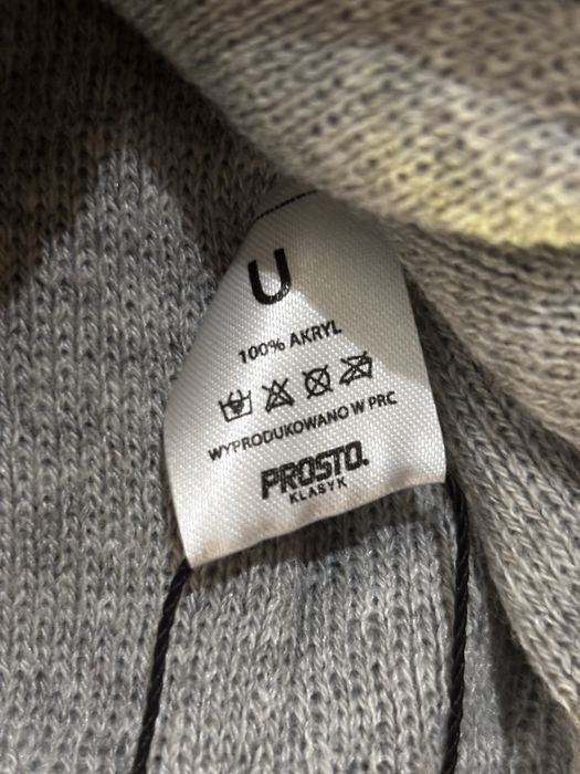 Prosto Gilldo – nowa czapka zimowa z pomponem, szara