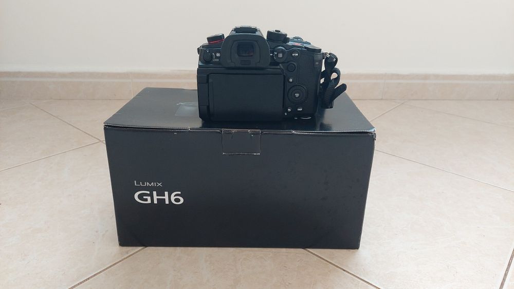 KIT Panasonic Lumix DC-GH6 + Lumix G VARIO 12-60mm f/2.8-4
