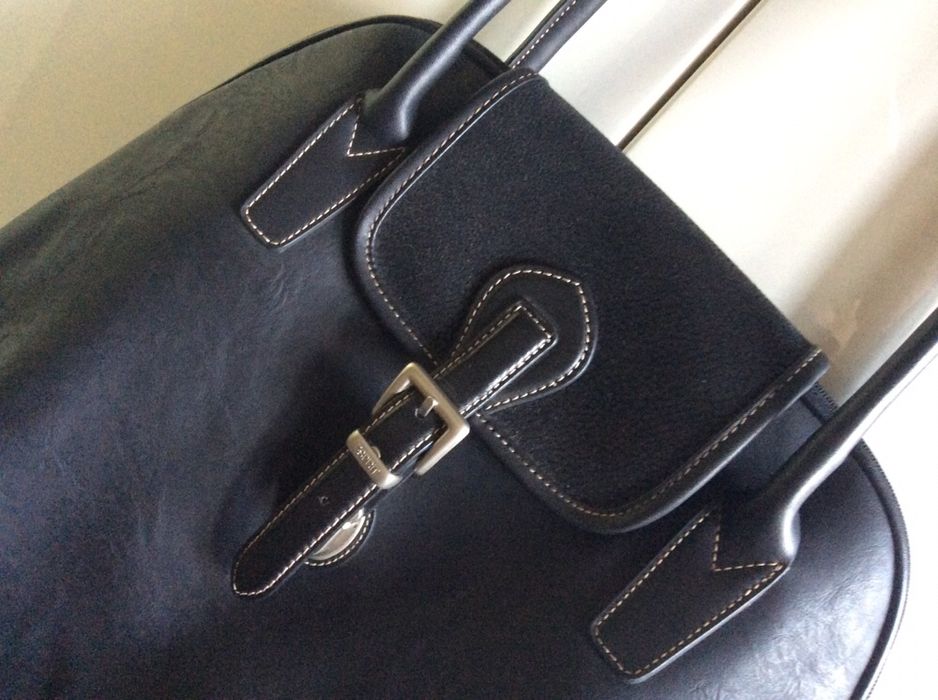 Czarna torebka marki: ESPRIT, shopperka