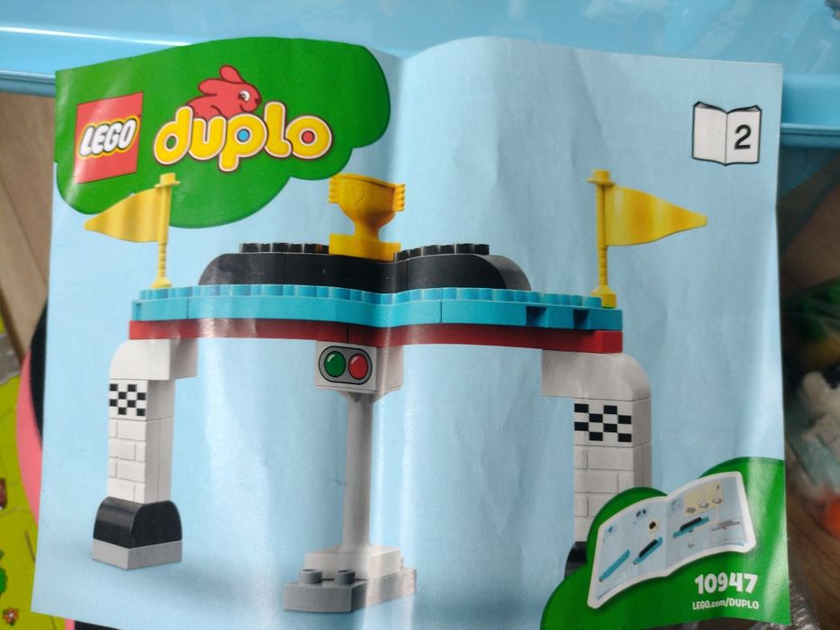 Klocki DUPLO 10947 Samochody wyścigowe race cars