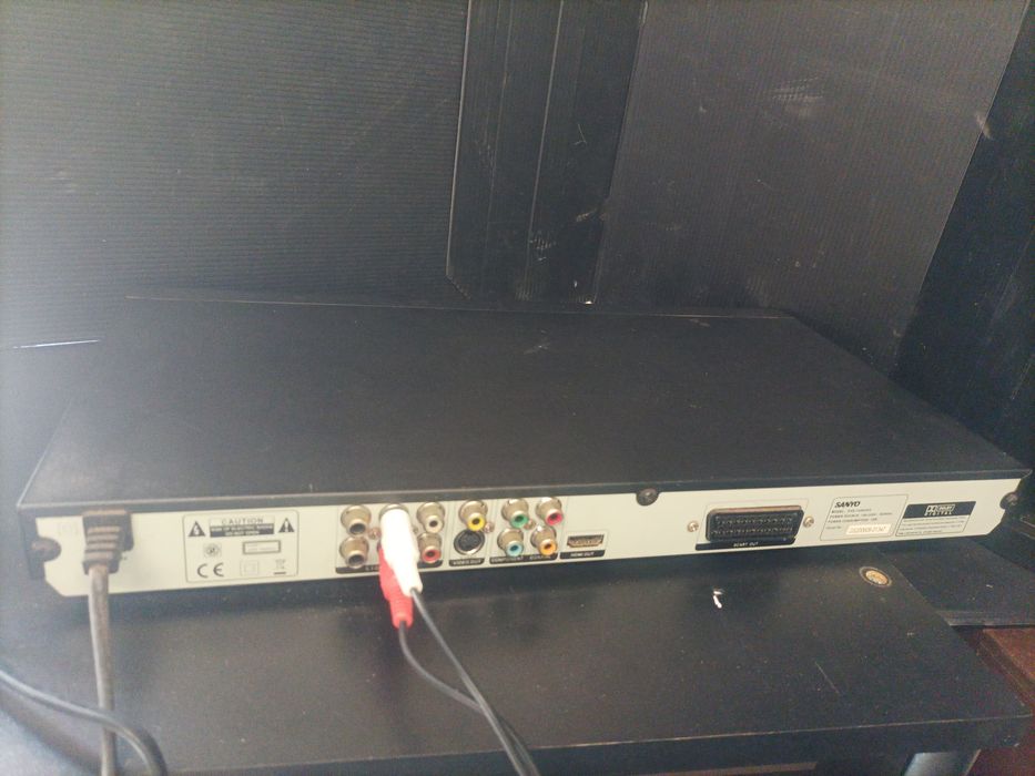 Leitor de DVD Sanyo DVD-7450 HDX