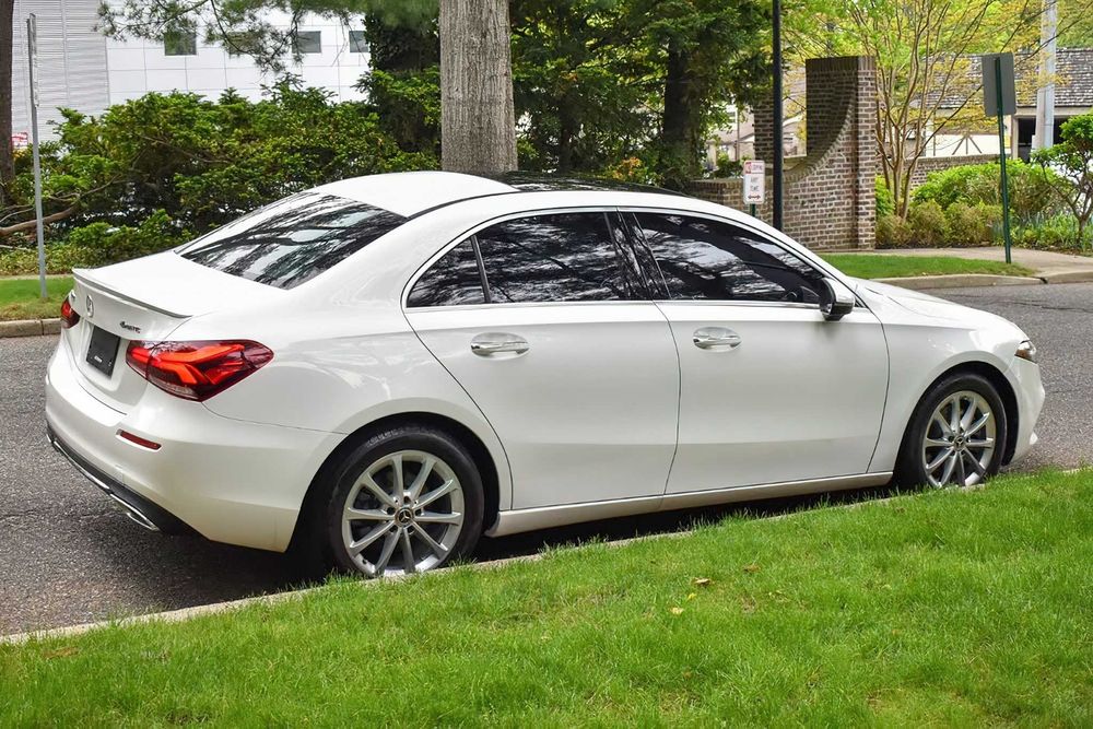 Mercedes-Benz A-Class A 220 4MATIC      2021