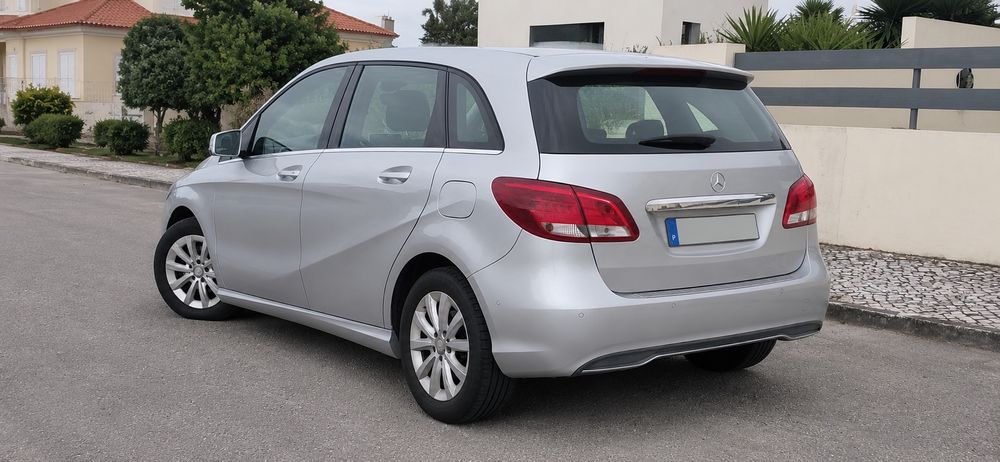 Mercedes B180d AUTO 85.000kms